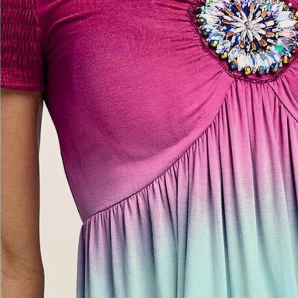 VENUS Red and Blue Ombre Tunic Top - Picture 8 of 8